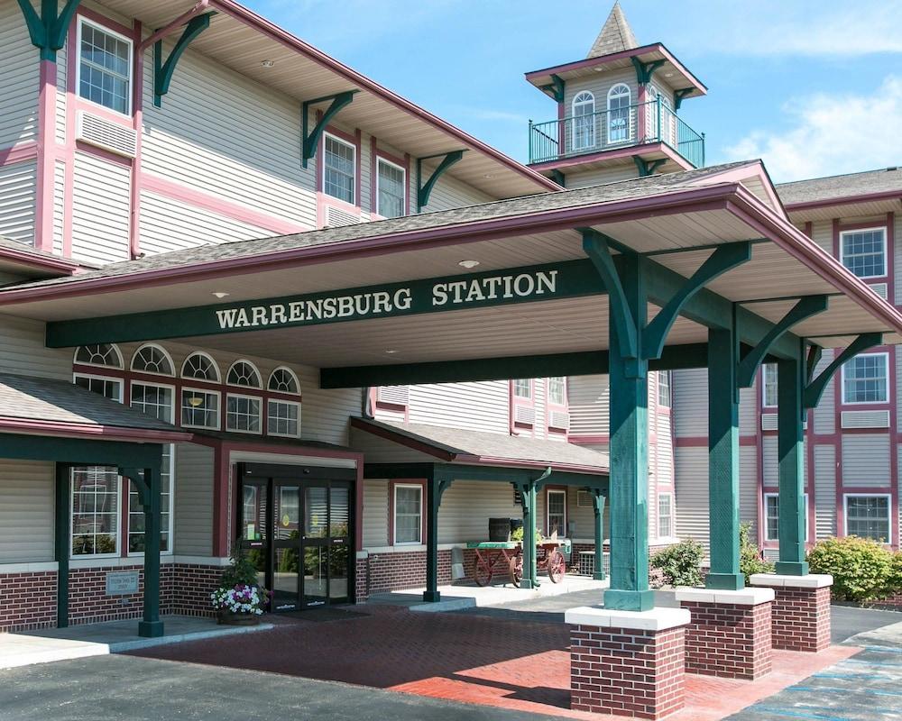 Comfort Inn Warrensburg Station Екстериор снимка