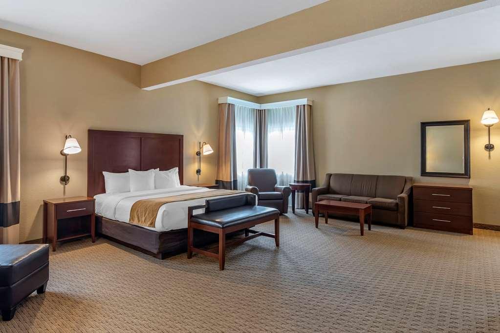 Comfort Inn Warrensburg Station Стая снимка